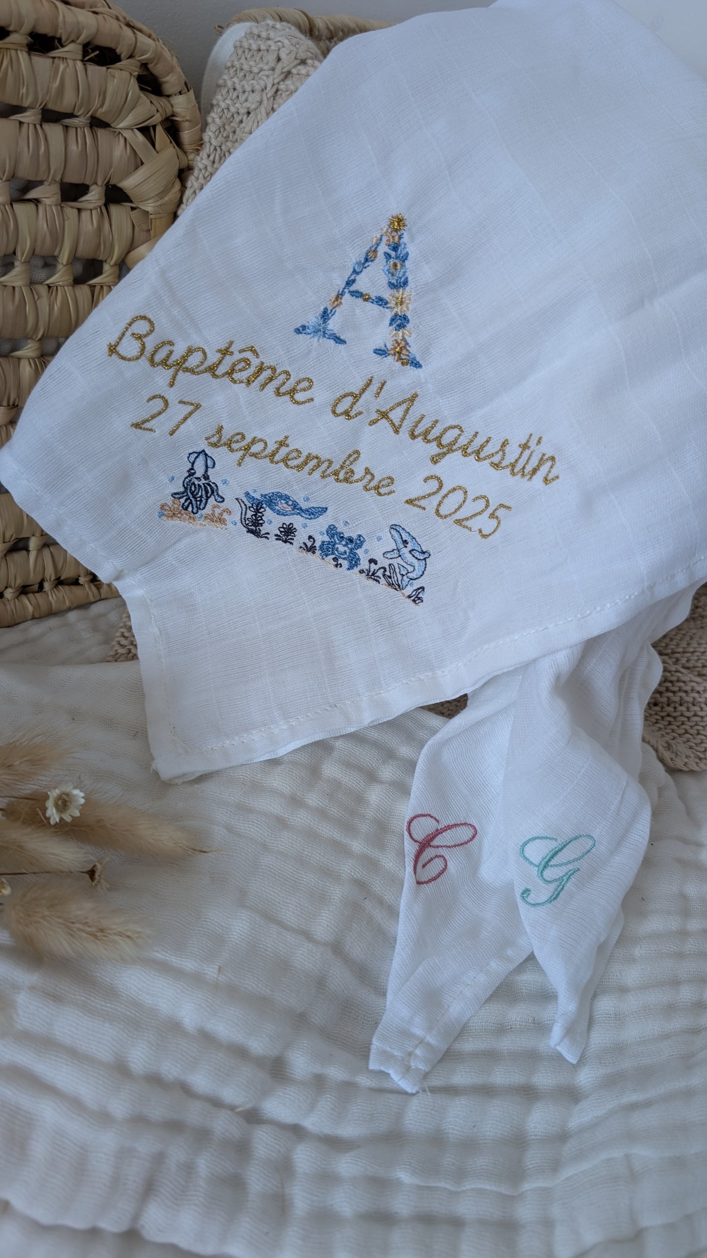 La châle de Baptême