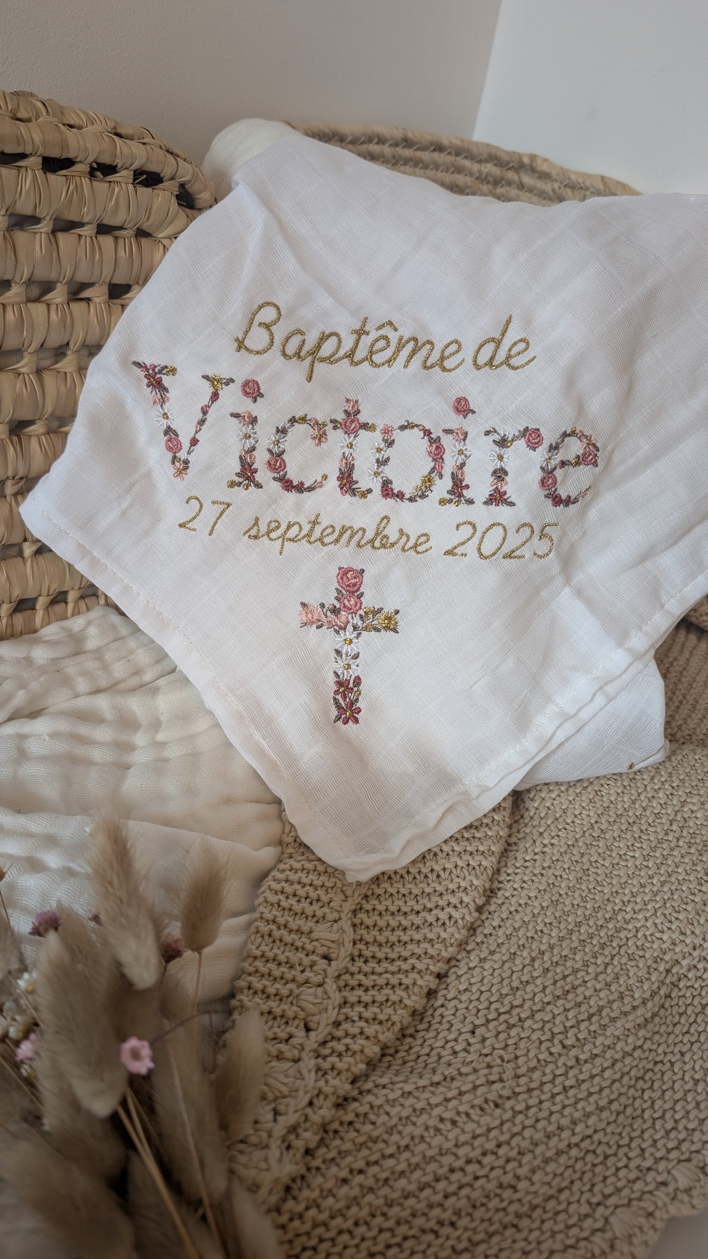 La châle de Baptême